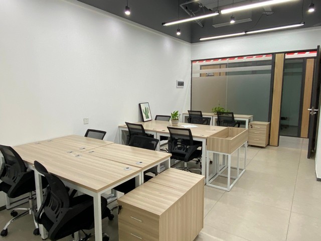 潮街舞服定制厂家